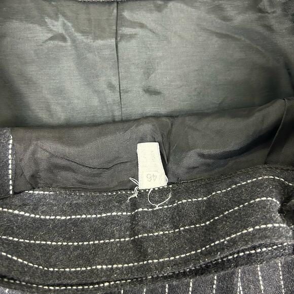 Italian Vintage wool pinstripe mini skirt size 30" - Picture 2 of 4
